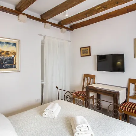 Historic Downtown And Hotel Dubrovnik